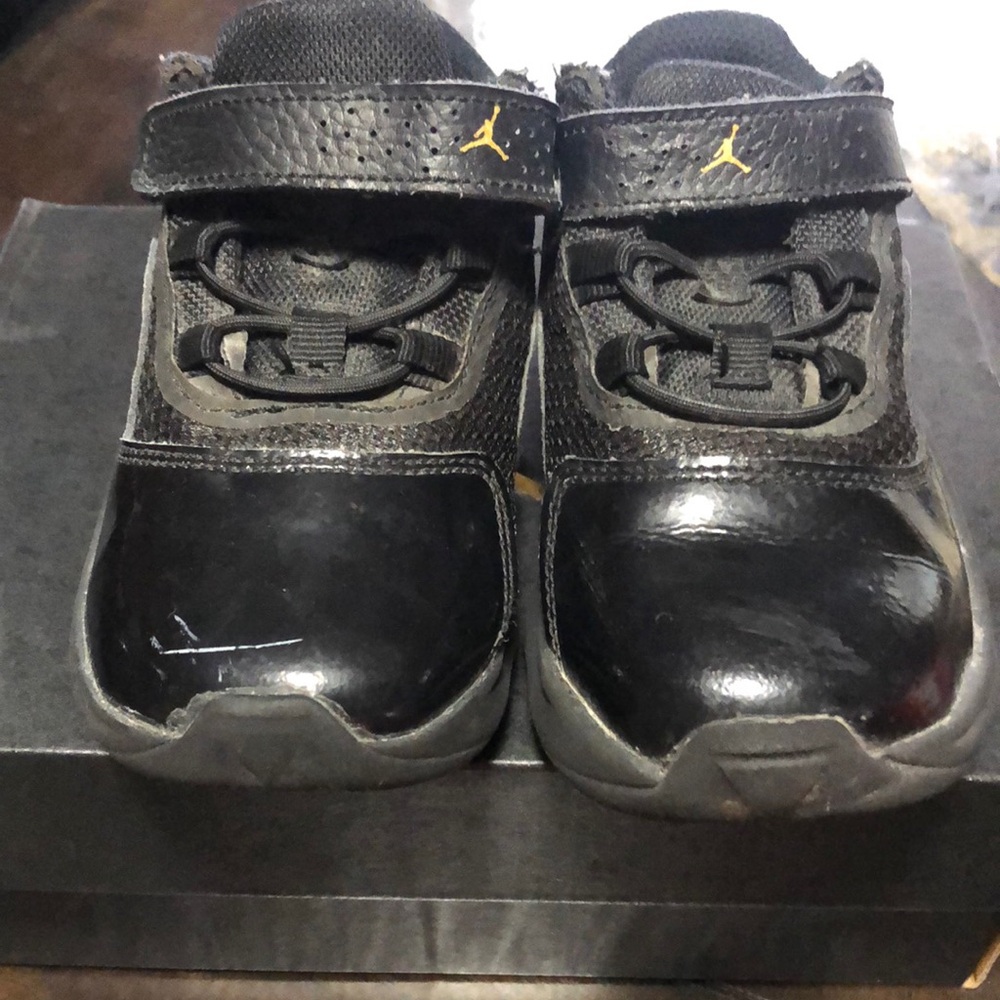 Kids Black Jordan Shoes
